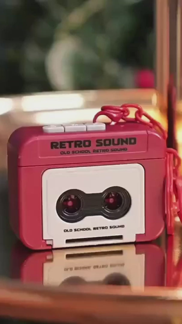 Retro Sound Mini Keychain – Cool Vintage Style Keychain with Built-In Recorder & Songs