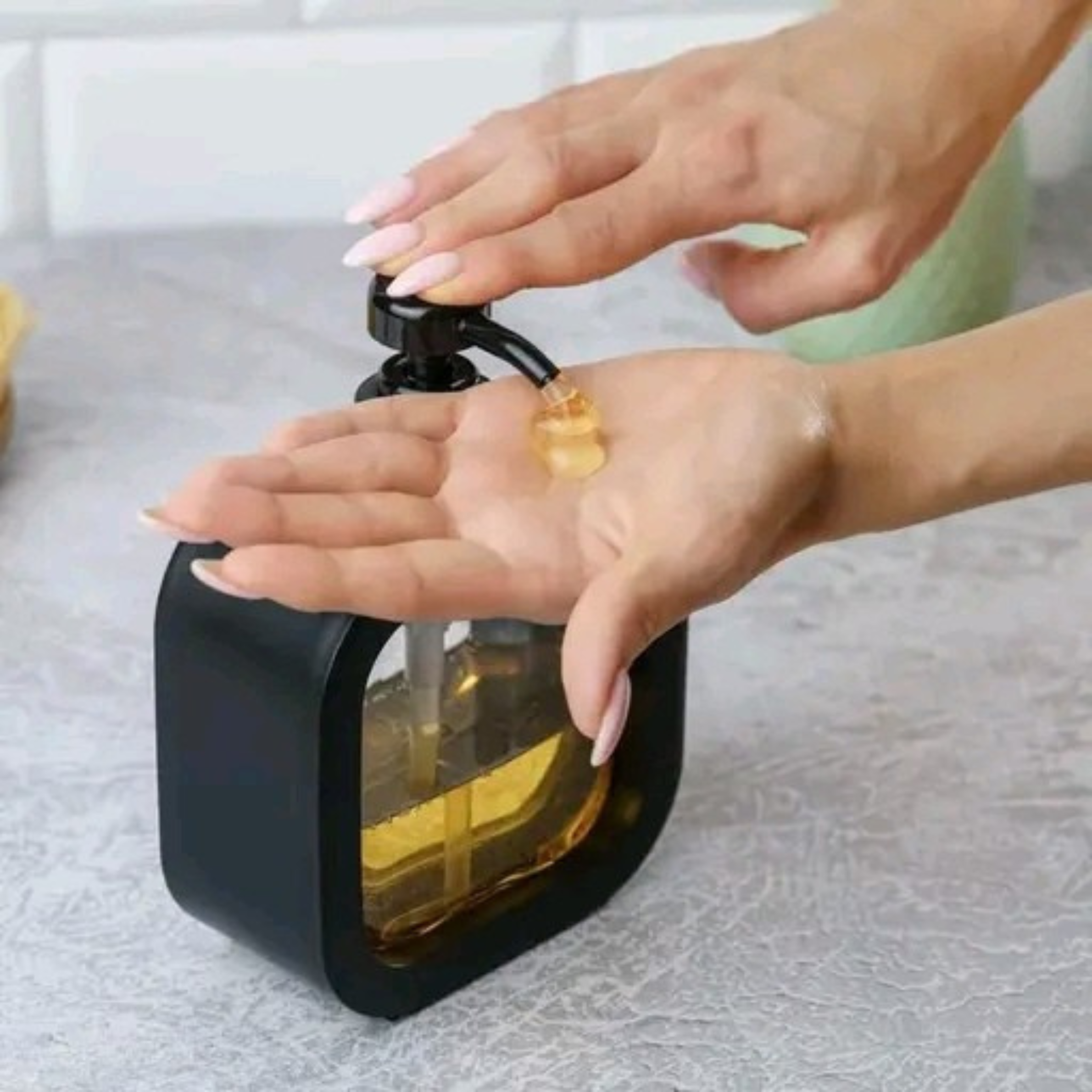 (Pack of 2) Modern Soap Dispenser – Premium Black Pump Bottles for Bathroom & Kitchen